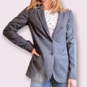GAP women’s oversize plaid blazer size 4